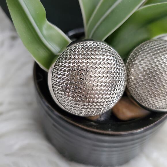 Vintage Silver Tone Hollow Metal Mesh Round Earrings - Picture 2 of 6